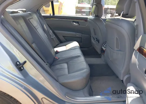 2007 Mercedes-Benz S 550 z USA, uszkodzony, nr VIN WDDNG71X47A095453